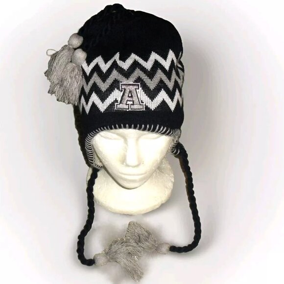 Arizona Wildcats University Mens Adult Blue Beanie Winter Tassel Hat New Ncaa - Picture 1 of 2